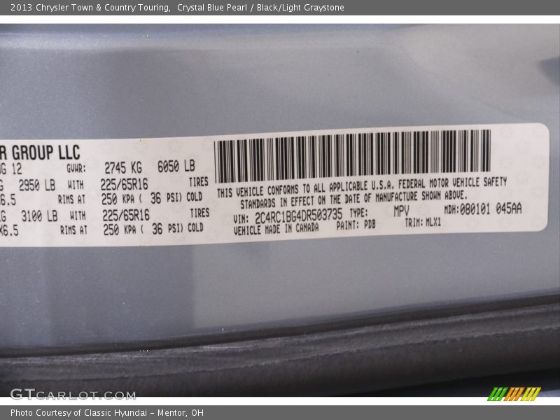 Crystal Blue Pearl / Black/Light Graystone 2013 Chrysler Town & Country Touring