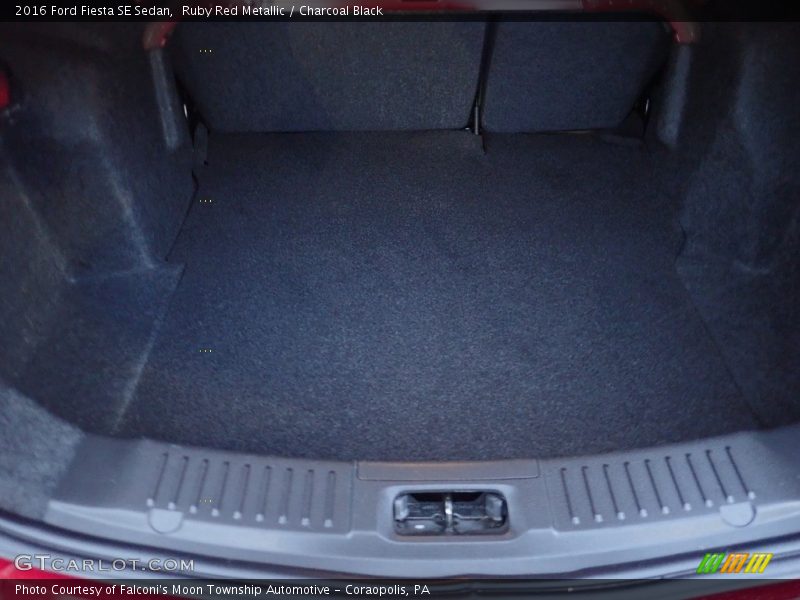 Ruby Red Metallic / Charcoal Black 2016 Ford Fiesta SE Sedan