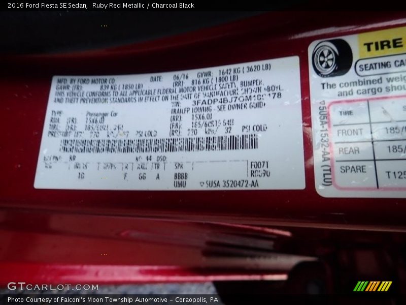 Ruby Red Metallic / Charcoal Black 2016 Ford Fiesta SE Sedan