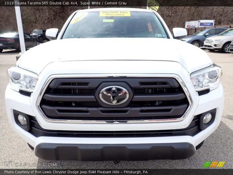 Super White / Cement Gray 2019 Toyota Tacoma SR5 Double Cab 4x4