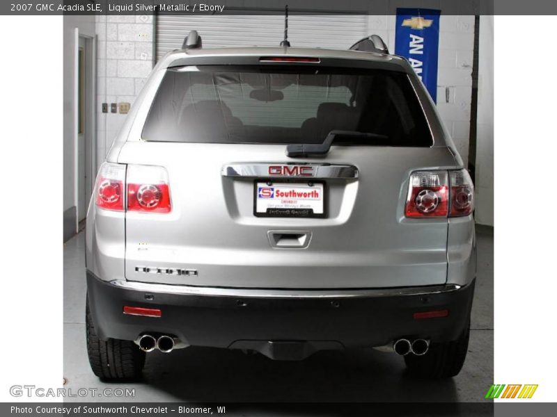 Liquid Silver Metallic / Ebony 2007 GMC Acadia SLE