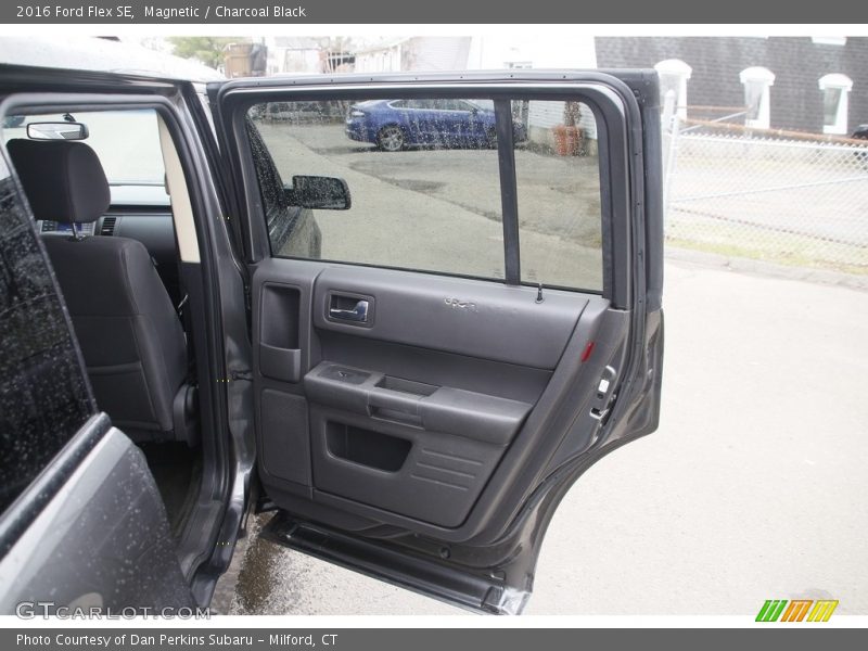 Door Panel of 2016 Flex SE