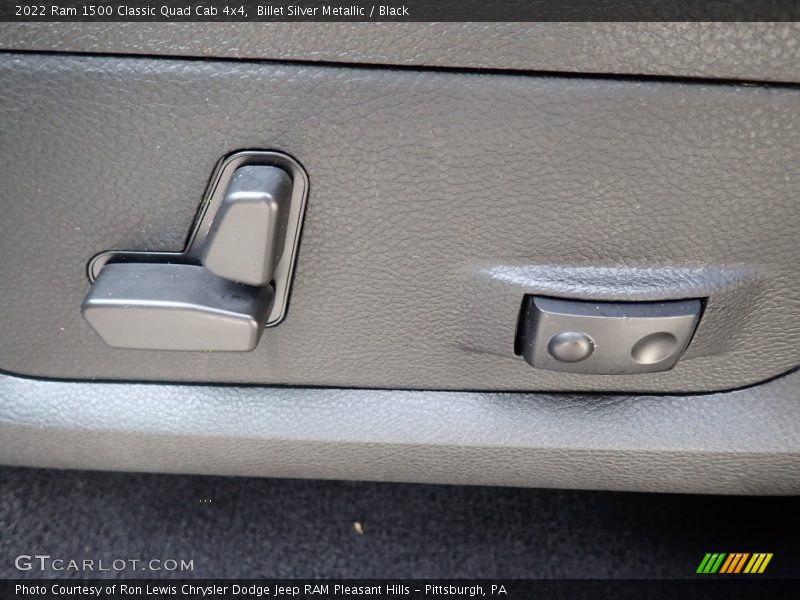 Billet Silver Metallic / Black 2022 Ram 1500 Classic Quad Cab 4x4