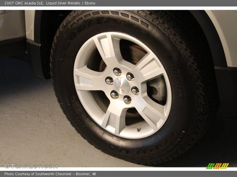 Liquid Silver Metallic / Ebony 2007 GMC Acadia SLE