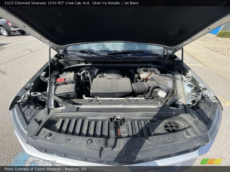 Silver Ice Metallic / Jet Black 2020 Chevrolet Silverado 1500 RST Crew Cab 4x4