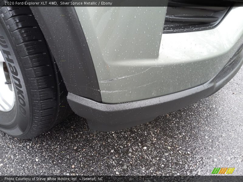 Silver Spruce Metallic / Ebony 2020 Ford Explorer XLT 4WD