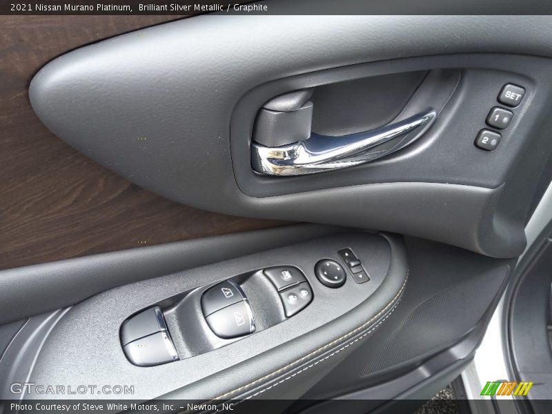 Controls of 2021 Murano Platinum