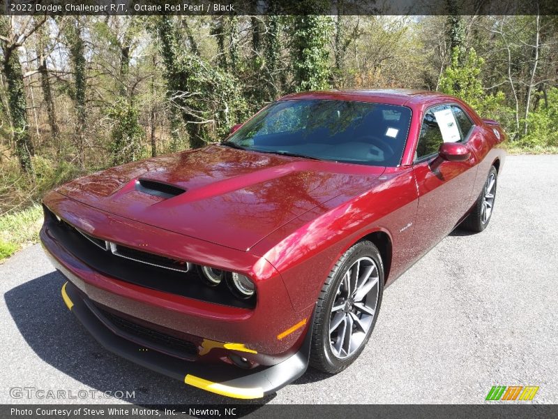 Octane Red Pearl / Black 2022 Dodge Challenger R/T