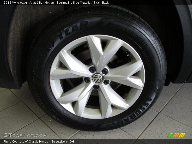 Tourmaline Blue Metallic / Titan Black 2018 Volkswagen Atlas SEL 4Motion