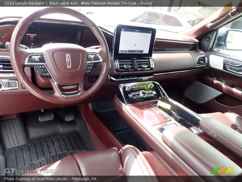  2019 Navigator L Black Label 4x4 Russet Interior