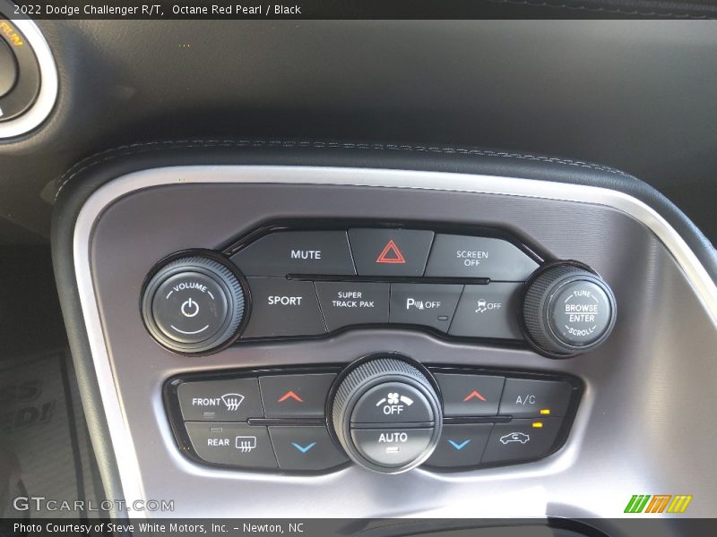 Octane Red Pearl / Black 2022 Dodge Challenger R/T