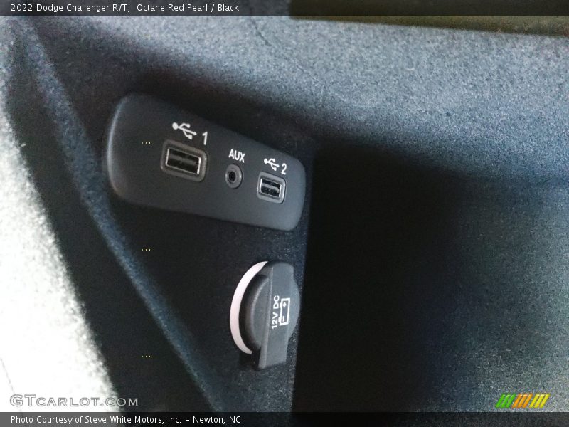 Octane Red Pearl / Black 2022 Dodge Challenger R/T