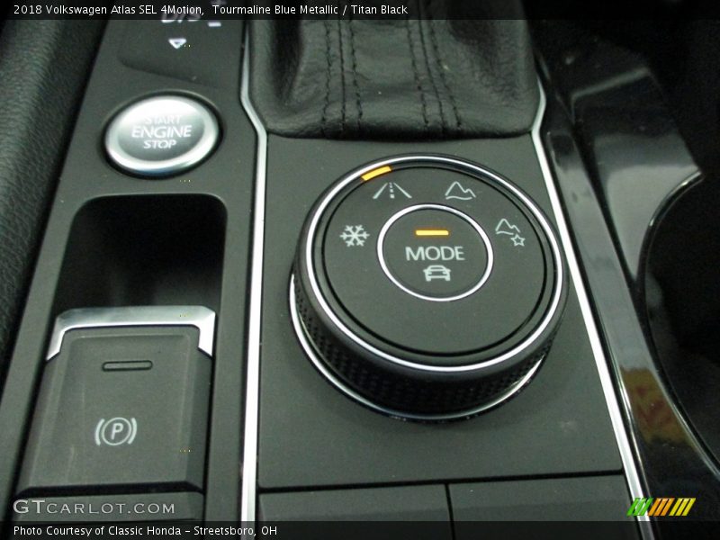 Tourmaline Blue Metallic / Titan Black 2018 Volkswagen Atlas SEL 4Motion
