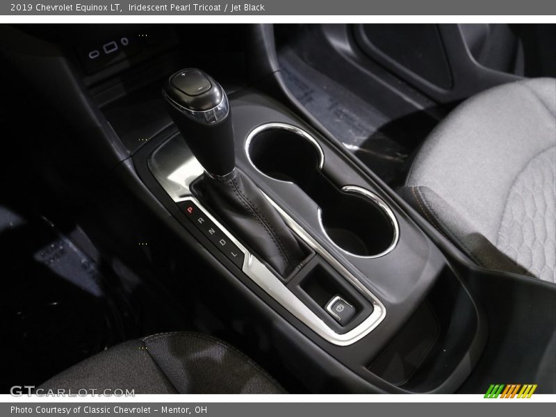 Iridescent Pearl Tricoat / Jet Black 2019 Chevrolet Equinox LT