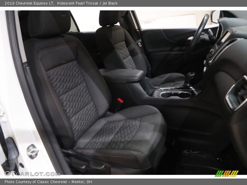Iridescent Pearl Tricoat / Jet Black 2019 Chevrolet Equinox LT