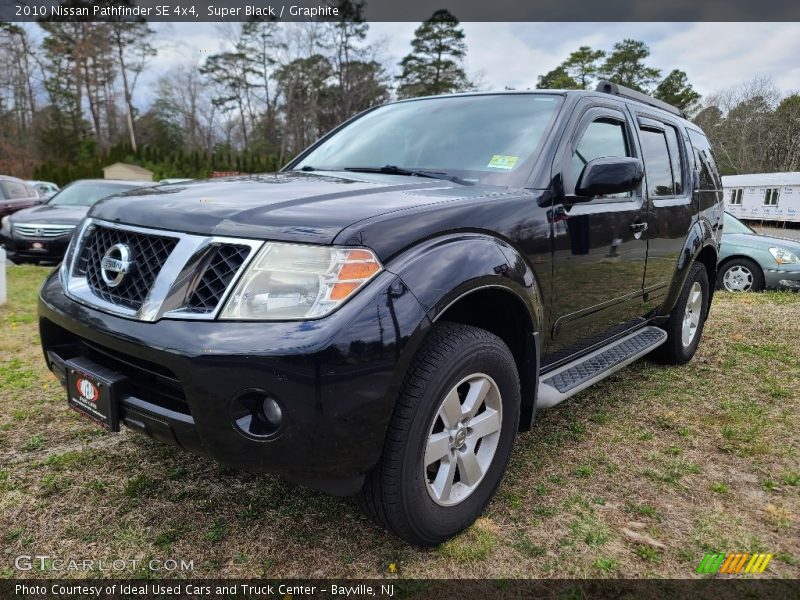 Super Black / Graphite 2010 Nissan Pathfinder SE 4x4