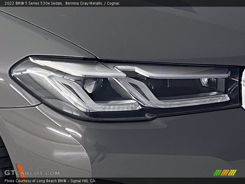 Bernina Gray Metallic / Cognac 2022 BMW 5 Series 530e Sedan