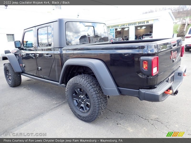 Black / Black 2022 Jeep Gladiator Mojave 4x4