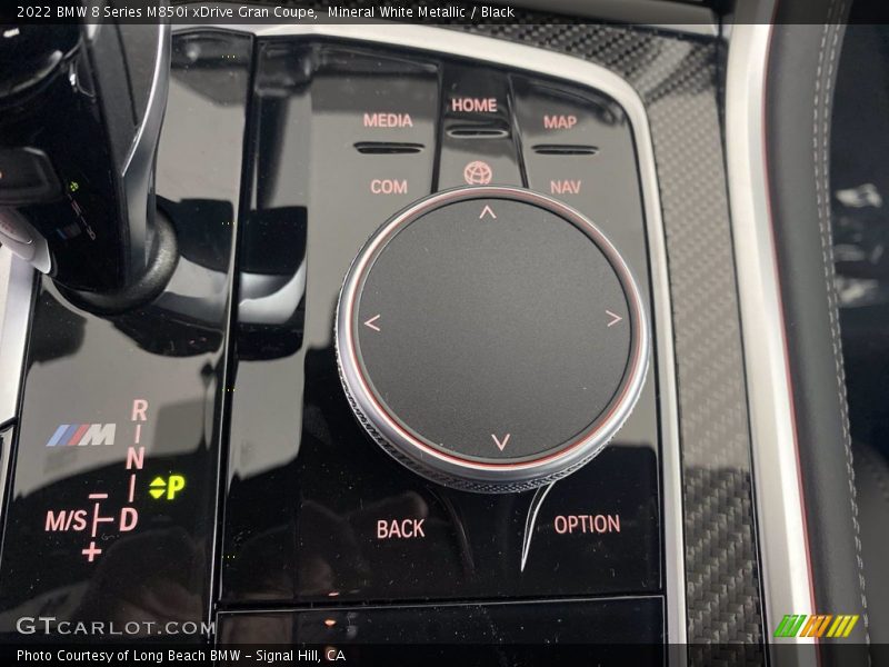 Controls of 2022 8 Series M850i xDrive Gran Coupe