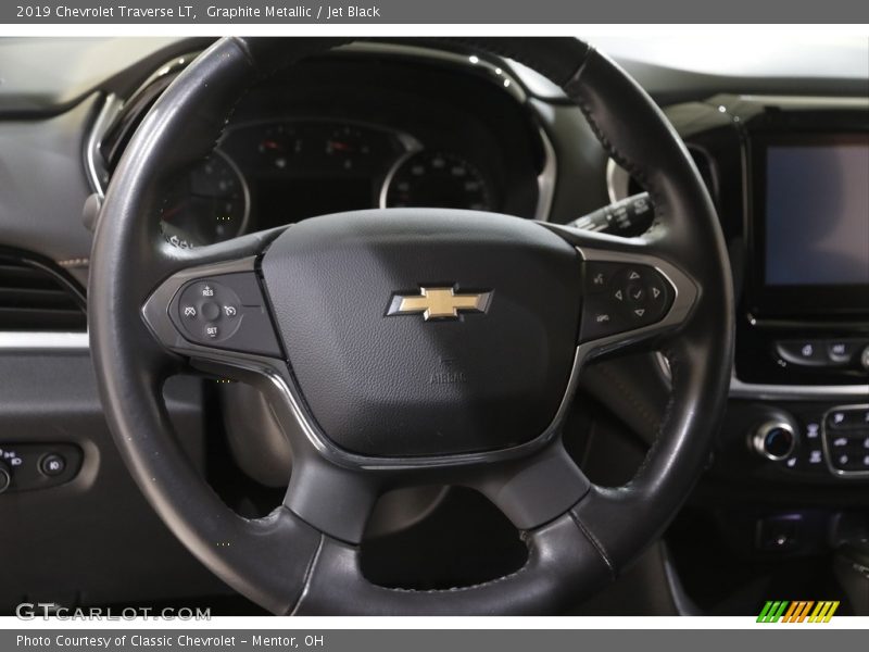 Graphite Metallic / Jet Black 2019 Chevrolet Traverse LT