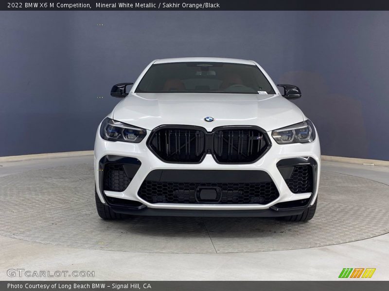 Mineral White Metallic / Sakhir Orange/Black 2022 BMW X6 M Competition