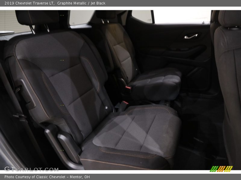 Graphite Metallic / Jet Black 2019 Chevrolet Traverse LT