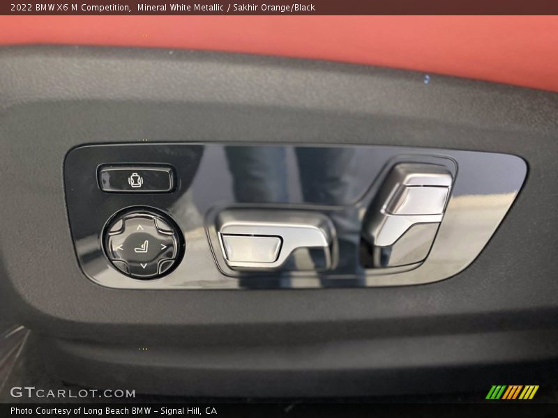Controls of 2022 X6 M Competition