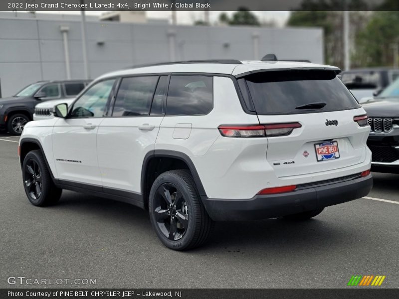 Bright White / Global Black 2022 Jeep Grand Cherokee L Laredo 4x4