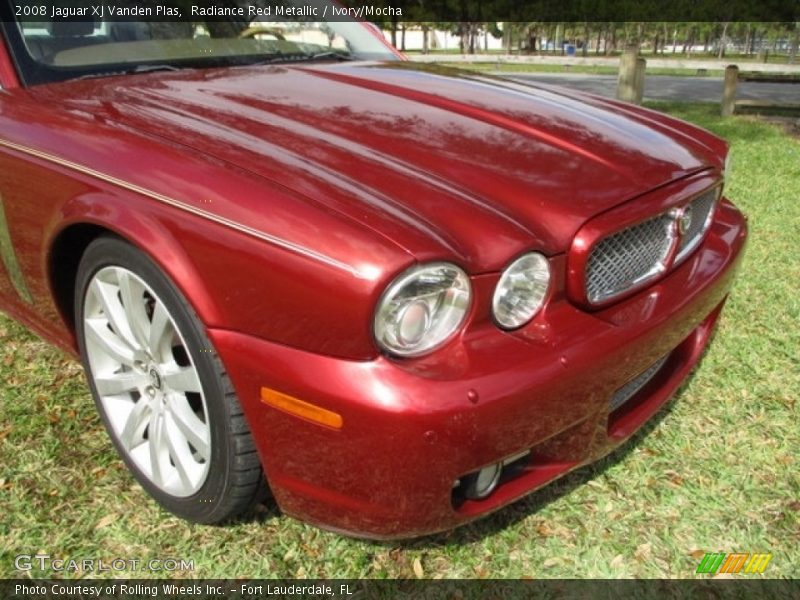 Radiance Red Metallic / Ivory/Mocha 2008 Jaguar XJ Vanden Plas