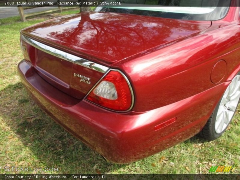 Radiance Red Metallic / Ivory/Mocha 2008 Jaguar XJ Vanden Plas