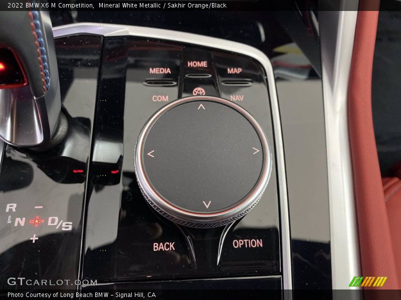 Controls of 2022 X6 M Competition