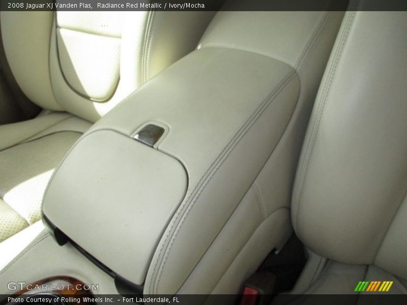 Radiance Red Metallic / Ivory/Mocha 2008 Jaguar XJ Vanden Plas