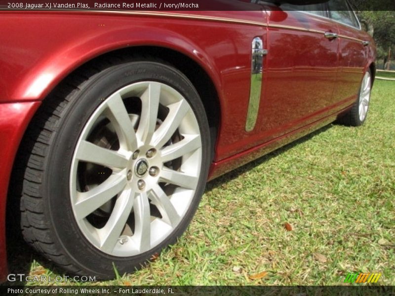Radiance Red Metallic / Ivory/Mocha 2008 Jaguar XJ Vanden Plas