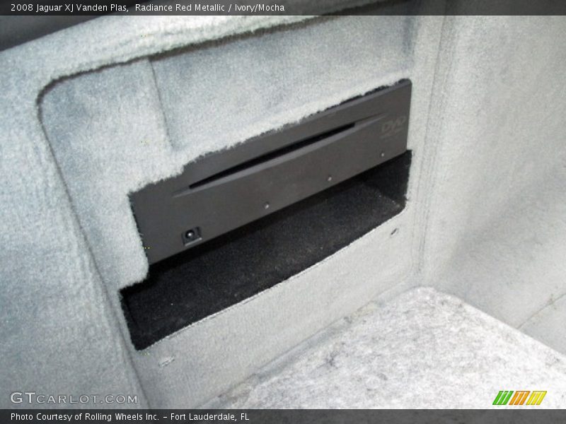 Radiance Red Metallic / Ivory/Mocha 2008 Jaguar XJ Vanden Plas
