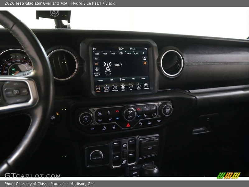 Hydro Blue Pearl / Black 2020 Jeep Gladiator Overland 4x4