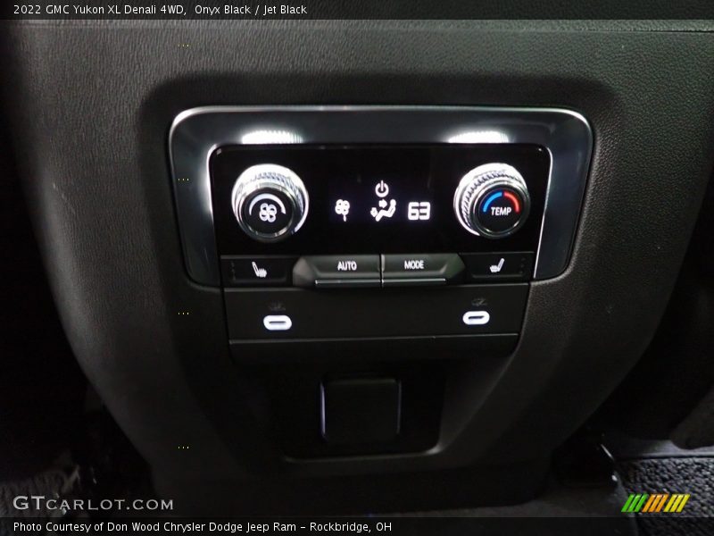 Onyx Black / Jet Black 2022 GMC Yukon XL Denali 4WD