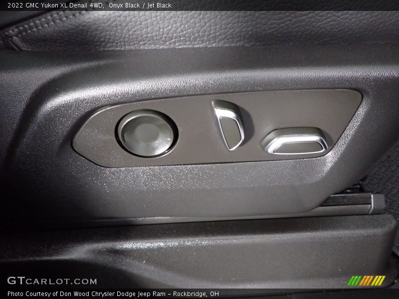 Onyx Black / Jet Black 2022 GMC Yukon XL Denali 4WD