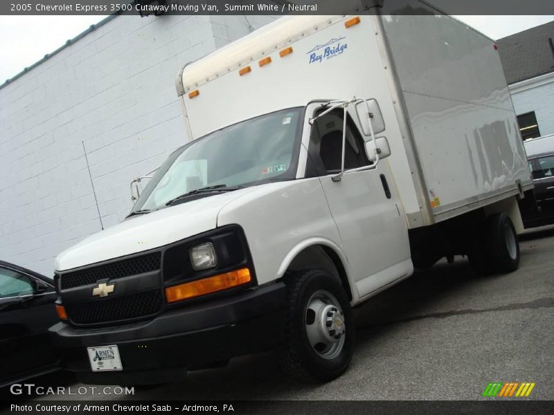 Summit White / Neutral 2005 Chevrolet Express 3500 Cutaway Moving Van