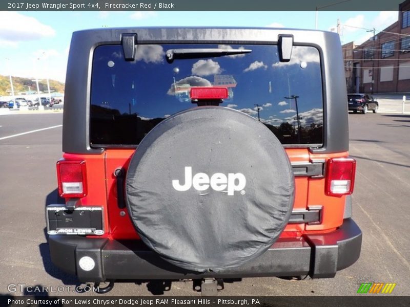 Firecracker Red / Black 2017 Jeep Wrangler Sport 4x4