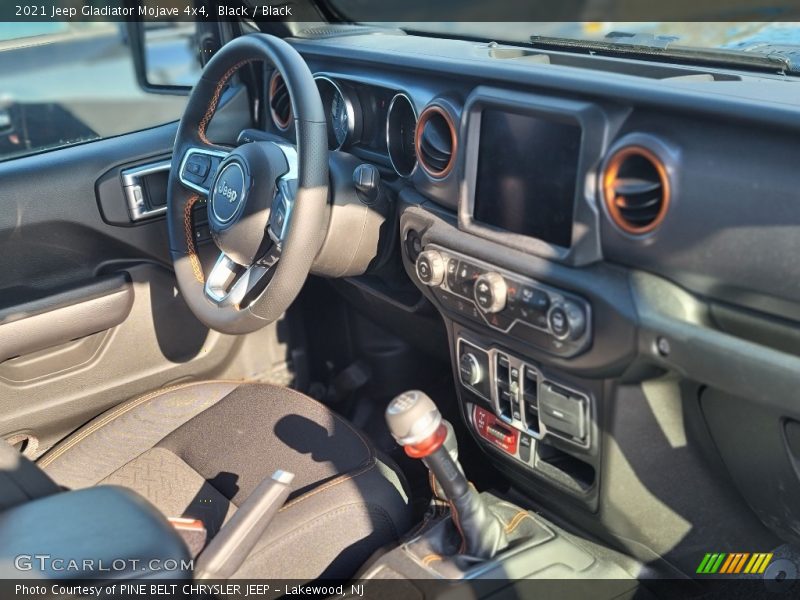 Black / Black 2021 Jeep Gladiator Mojave 4x4