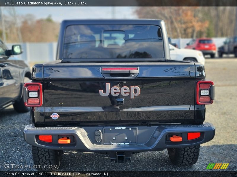 Black / Black 2021 Jeep Gladiator Mojave 4x4