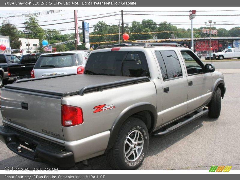 Light Pewter Metallic / Graphite 2004 Chevrolet S10 LS ZR5 Crew Cab 4x4