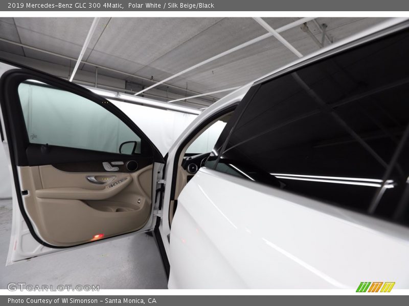 Polar White / Silk Beige/Black 2019 Mercedes-Benz GLC 300 4Matic