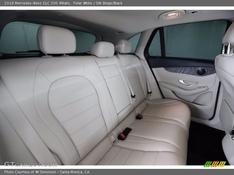 Polar White / Silk Beige/Black 2019 Mercedes-Benz GLC 300 4Matic