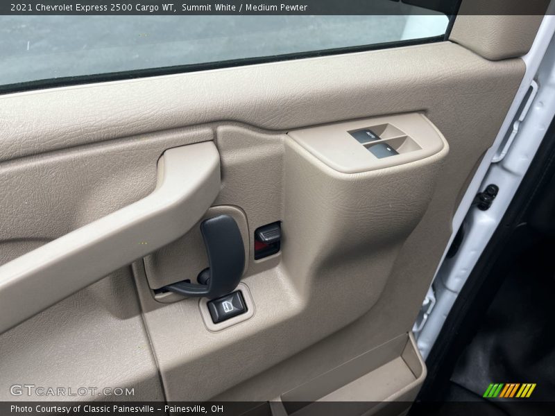 Door Panel of 2021 Express 2500 Cargo WT