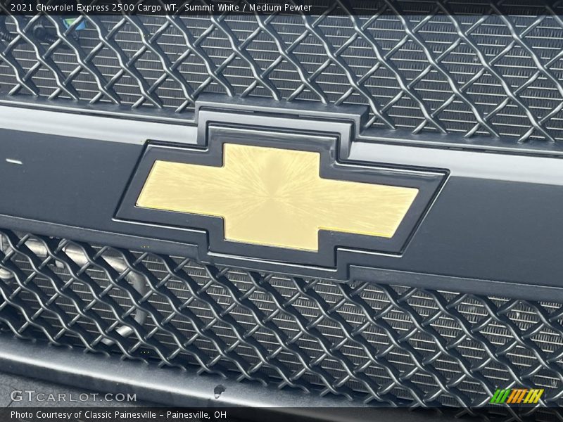 Summit White / Medium Pewter 2021 Chevrolet Express 2500 Cargo WT