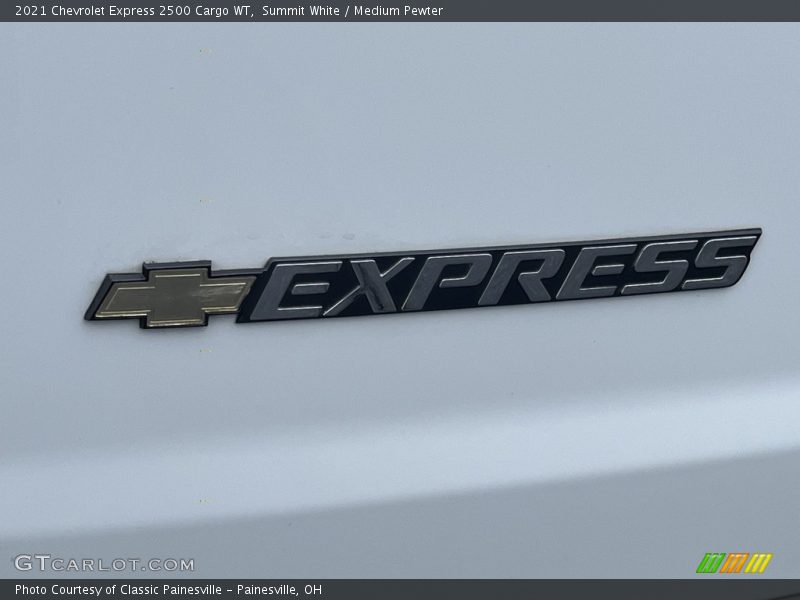 Summit White / Medium Pewter 2021 Chevrolet Express 2500 Cargo WT
