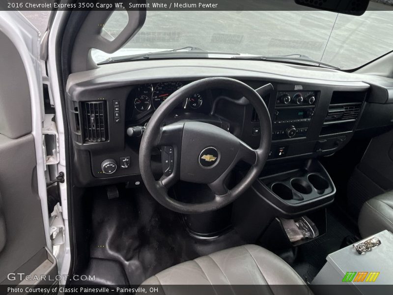 Summit White / Medium Pewter 2016 Chevrolet Express 3500 Cargo WT