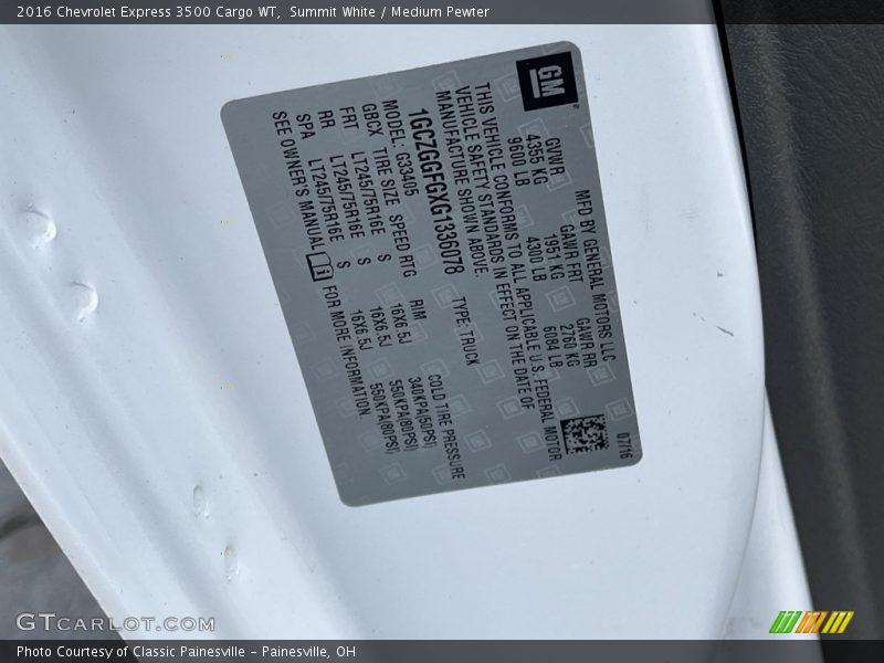 Summit White / Medium Pewter 2016 Chevrolet Express 3500 Cargo WT