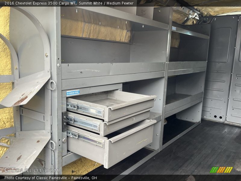 Summit White / Medium Pewter 2016 Chevrolet Express 3500 Cargo WT